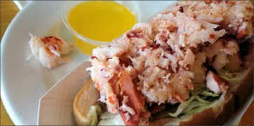 Warm Lobster Roll with side of Butter