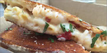 Lobstah Mac n Cheese Sandwich
