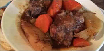 Ox Tail with Potatoes and Carrots